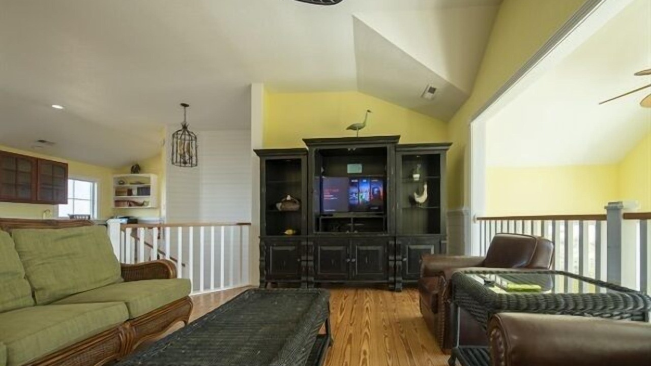 Photo of Bedroom in Corolla