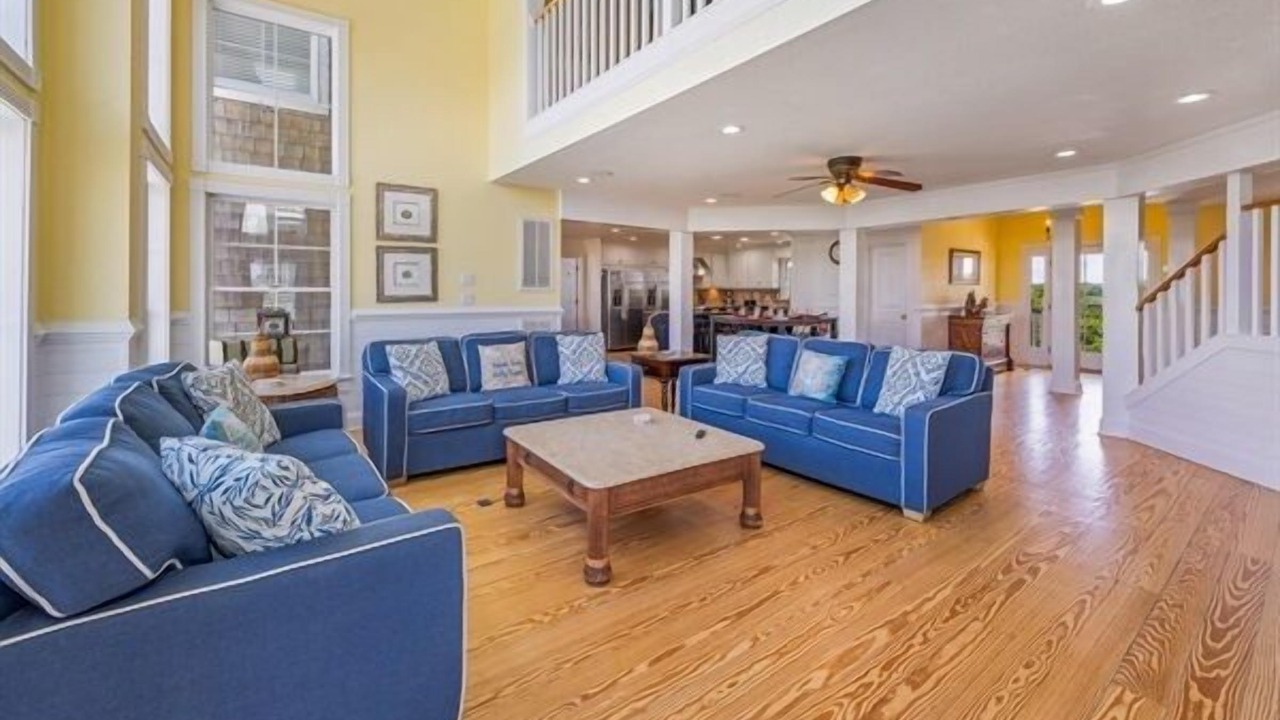 Photo of Livingroom in Corolla