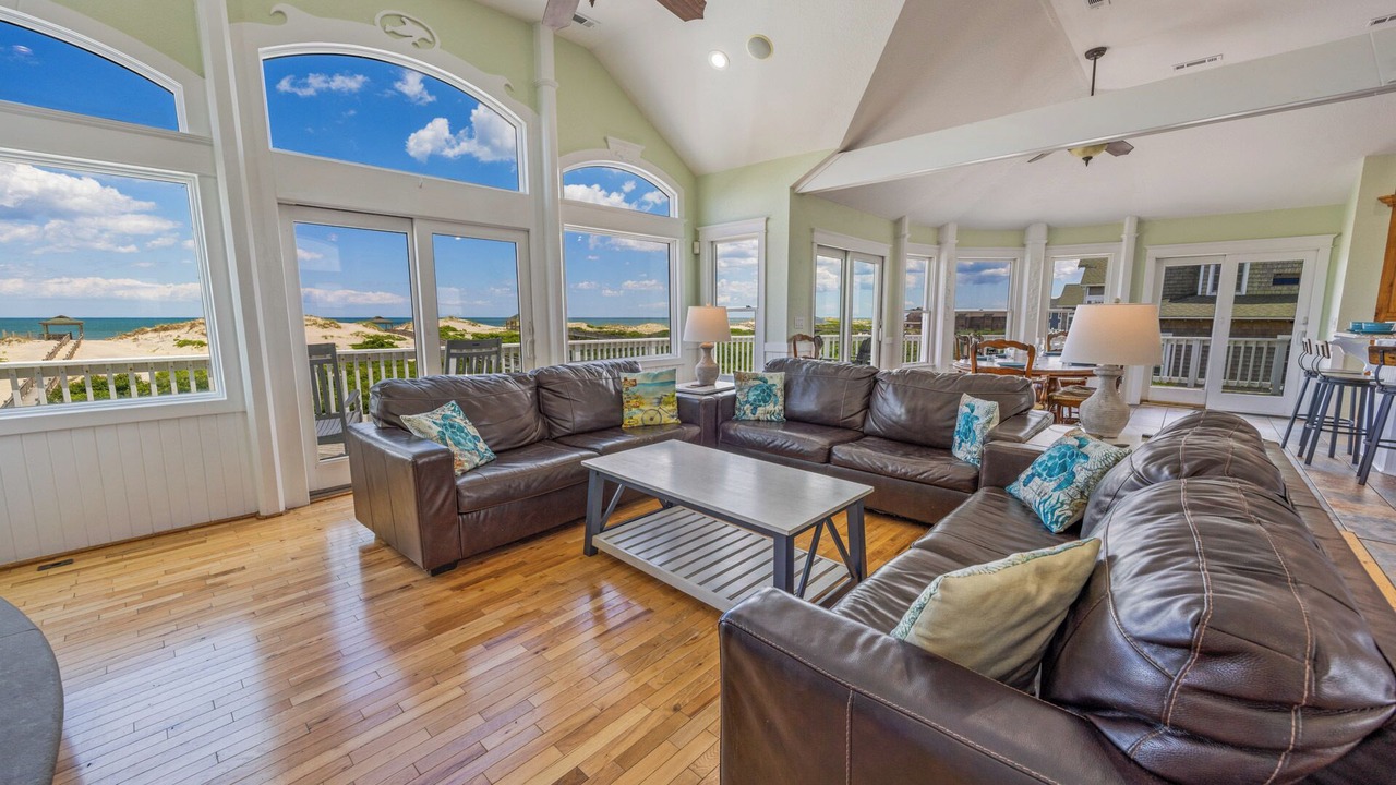 Photo of Livingroom in Corolla
