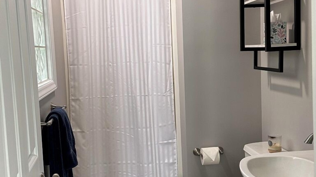 Photo of Bathroom in Huntersville