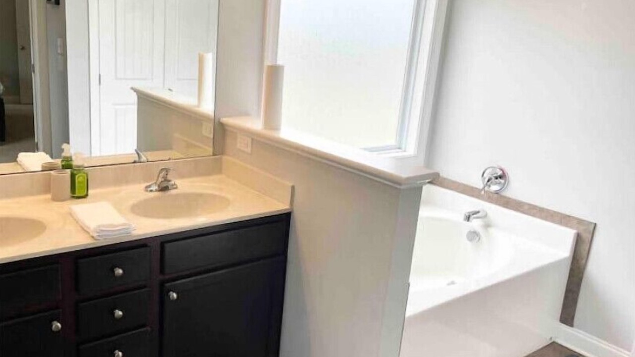 Photo of Bathroom in Piney Green