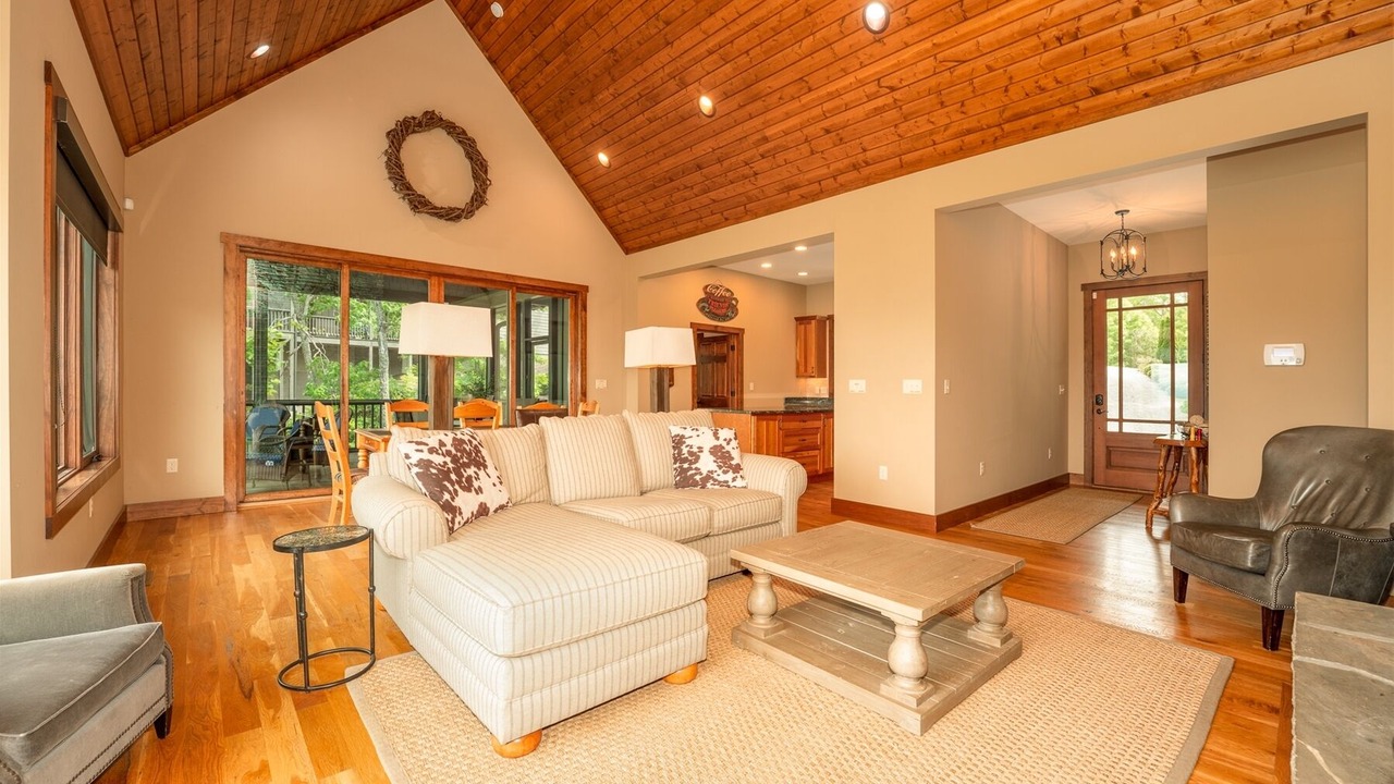 Photo of Bedroom in Pisgah Forest