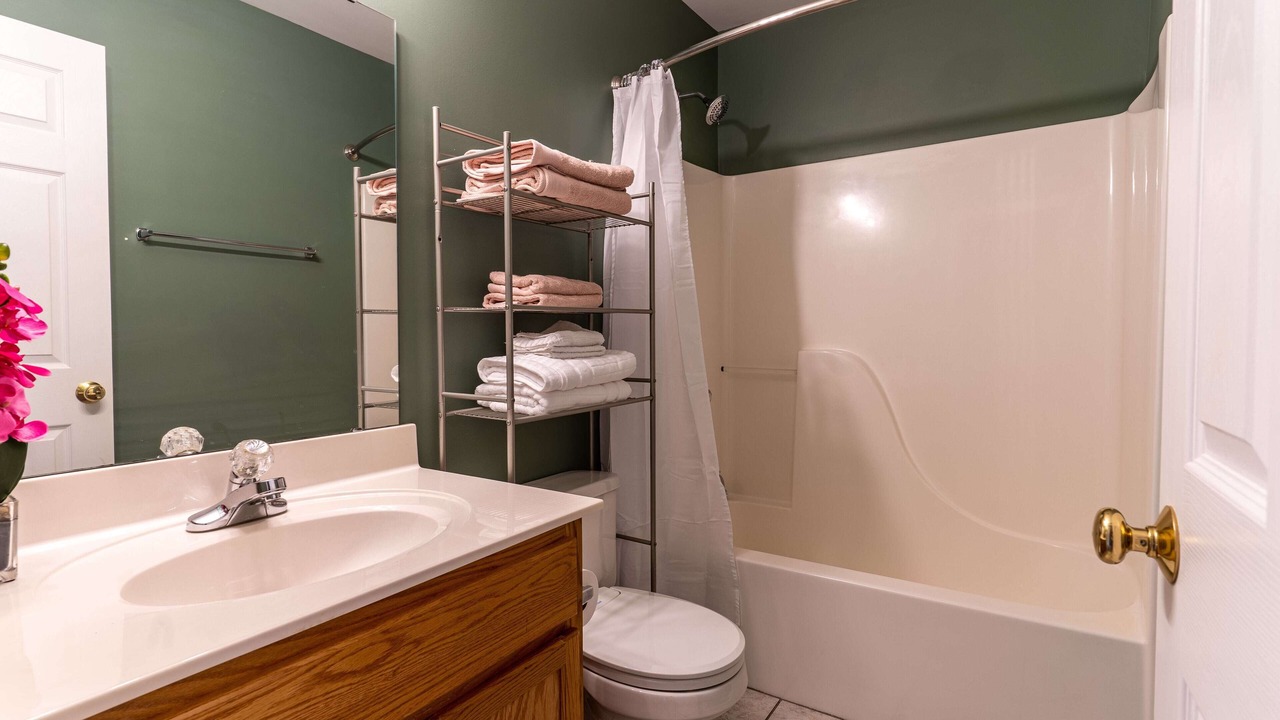 Photo of Bathroom in Hickory