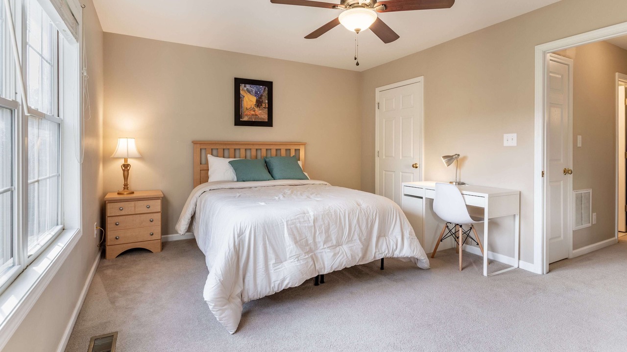 Photo of Bedroom in Hickory