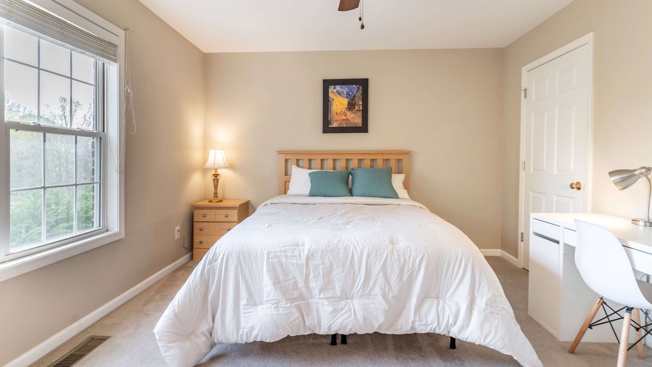 Photo of Bedroom in Hickory