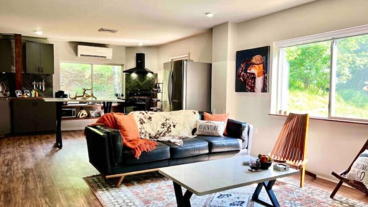 Photo of Livingroom in Alexander