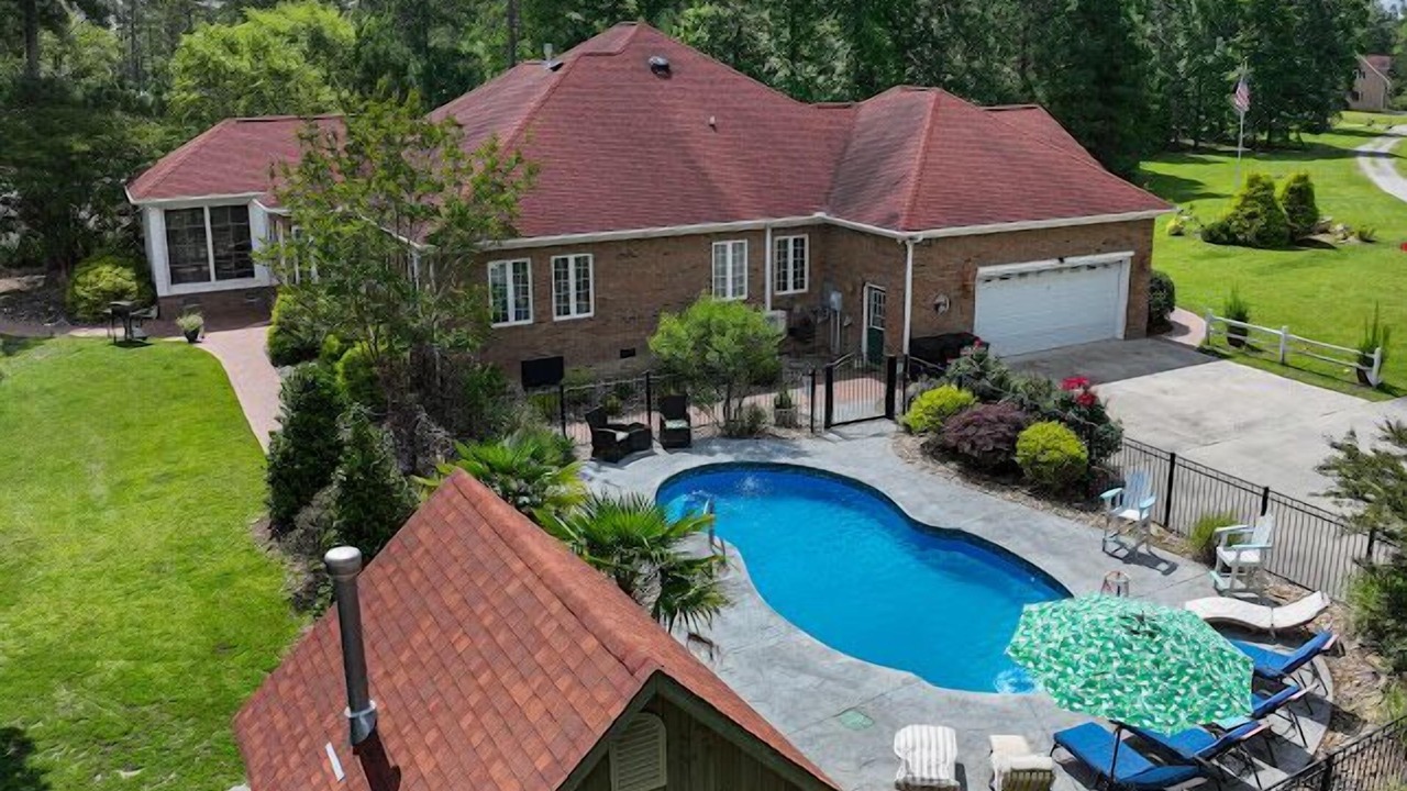 Photo of Outdoor in Pinecrest