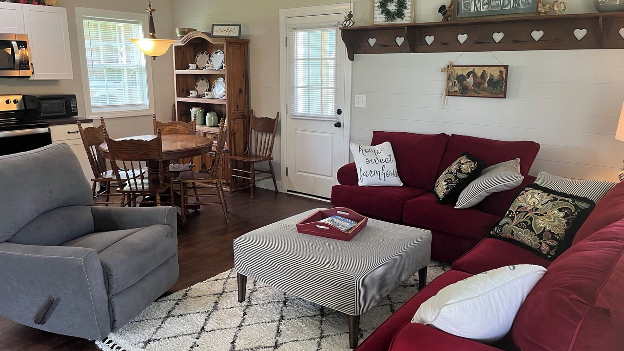 Photo of Livingroom in Williamston