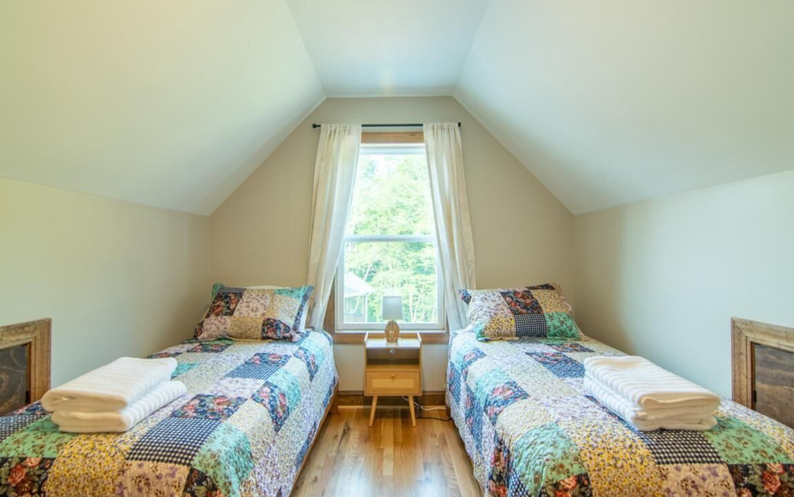 Photo of Bedroom in Elkin