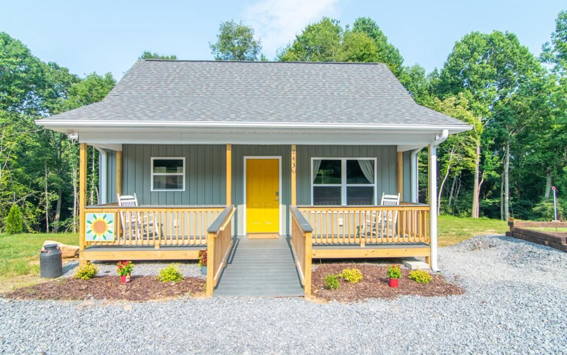 Photo of Outdoor in Elkin