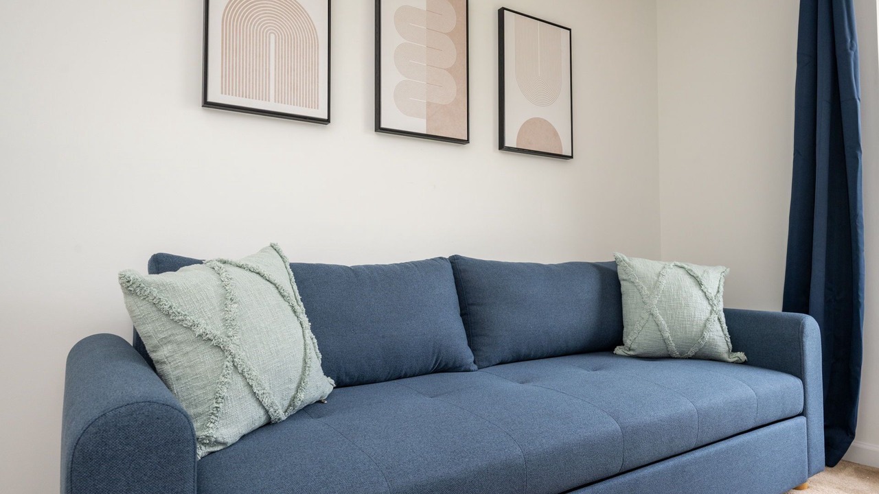 Photo of Livingroom in Jamestown