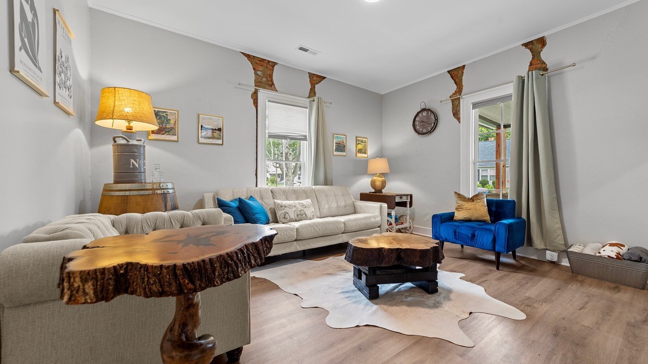 Photo of Livingroom in Graham