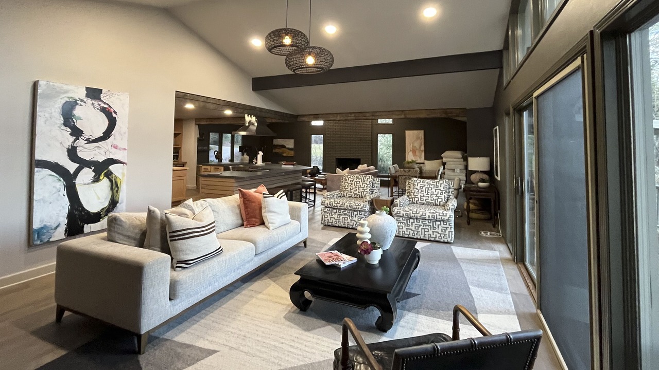 Photo of Livingroom in Pisgah Forest