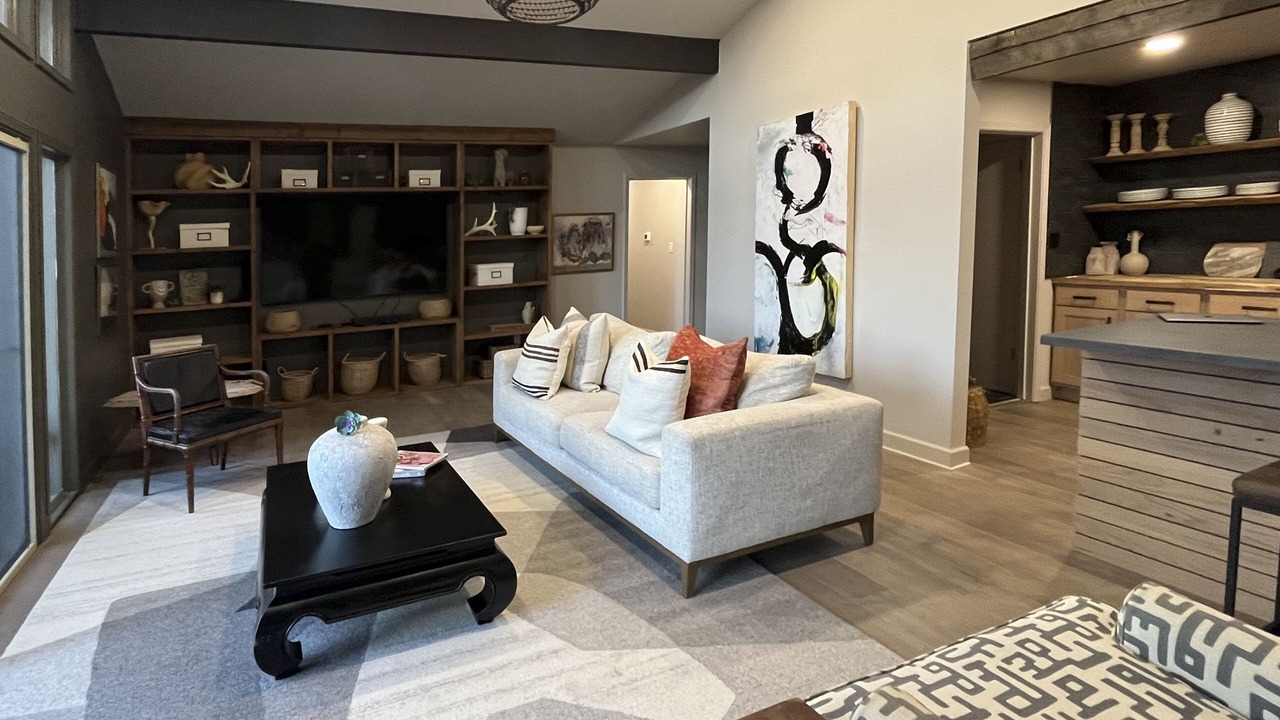 Photo of Livingroom in Pisgah Forest