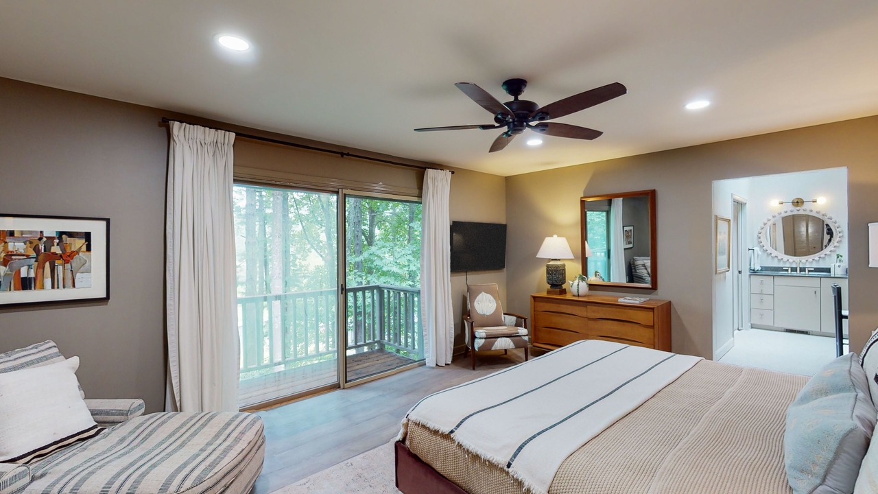 Photo of Bedroom in Pisgah Forest