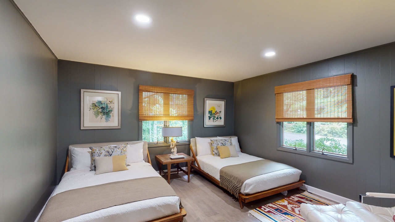 Photo of Bedroom in Pisgah Forest