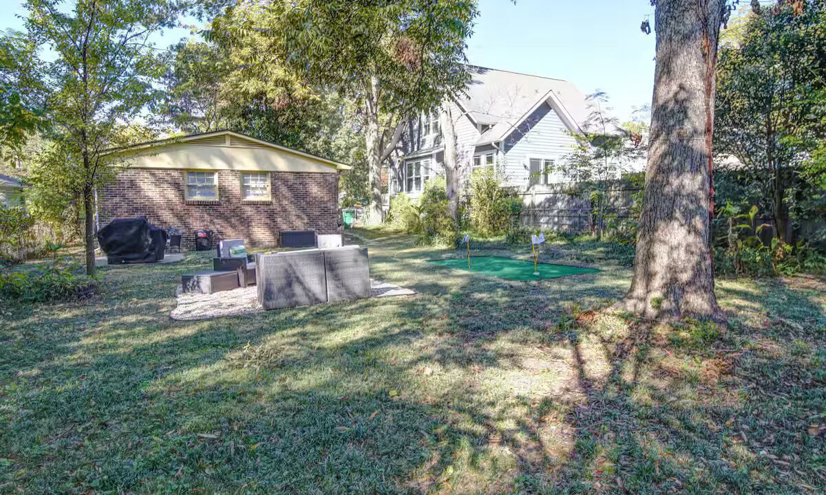 Photo of Outdoor in Villa Heights