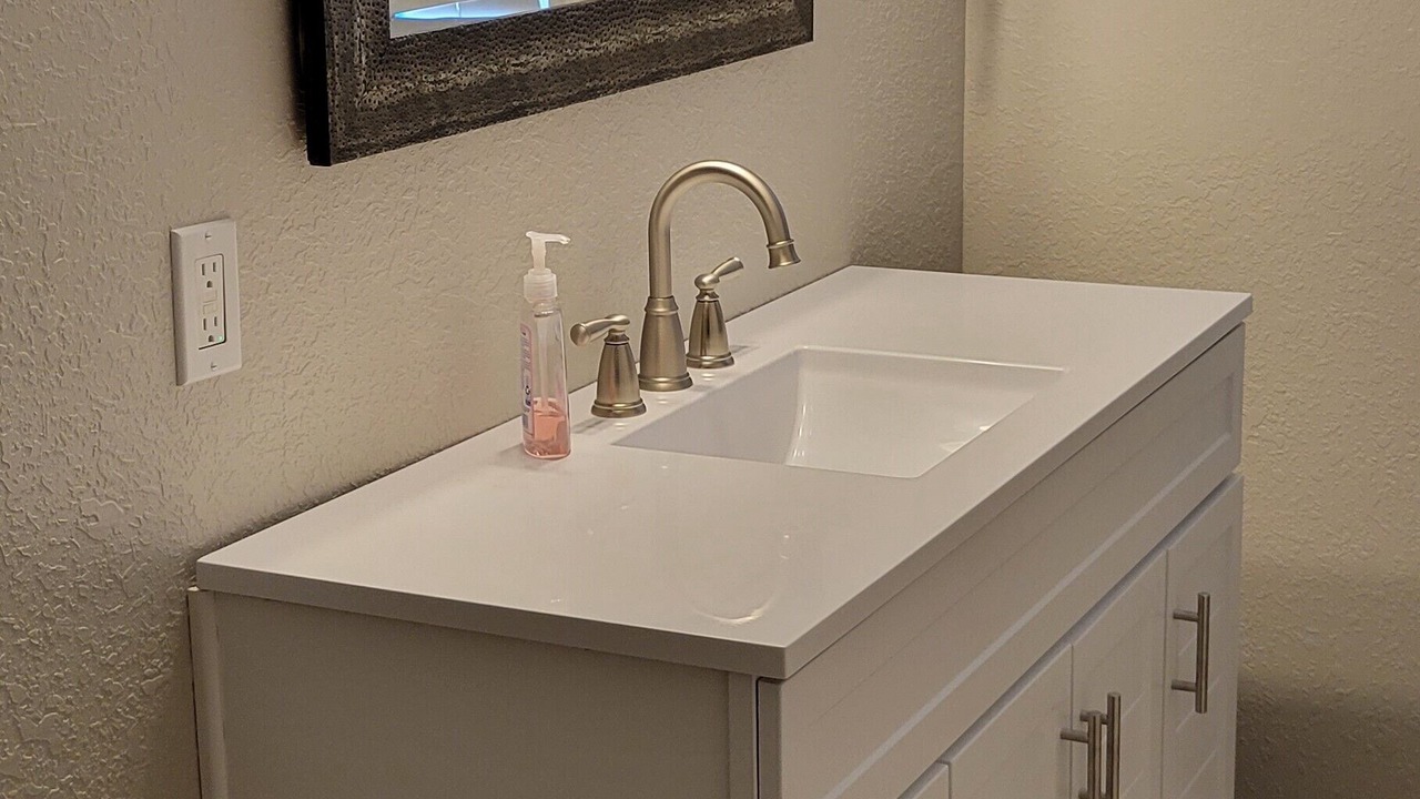 Photo of Bathroom in Colington