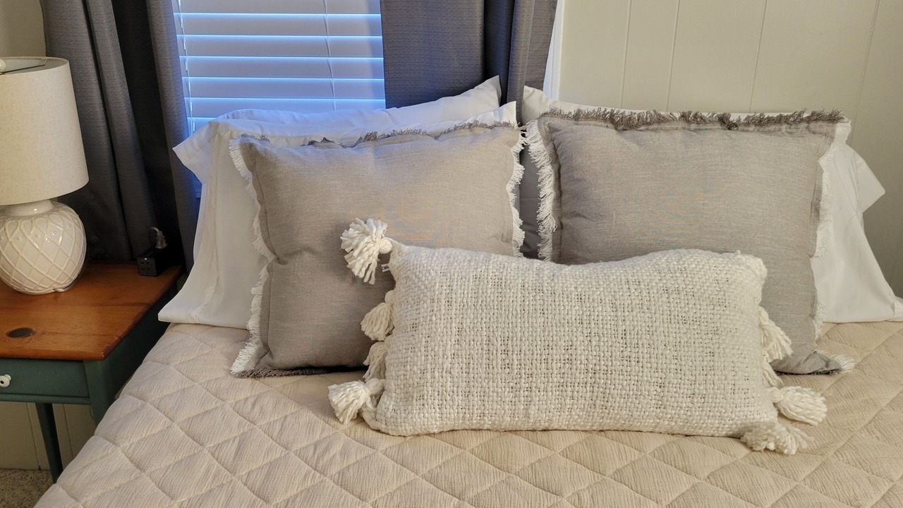 Photo of Bedroom in Colington