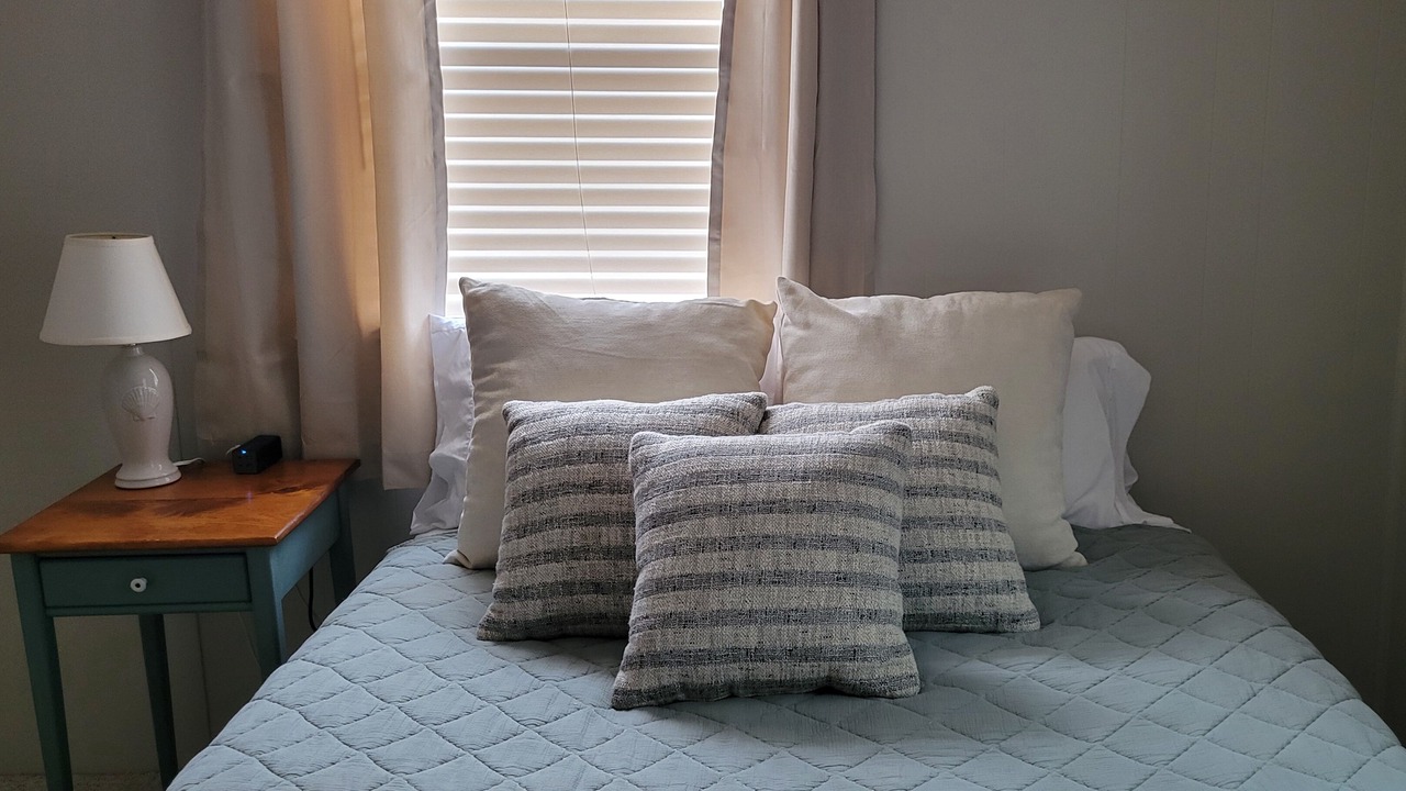 Photo of Bedroom in Colington