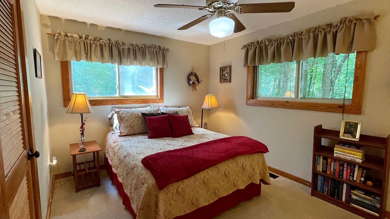 Photo of Bedroom in Andrews