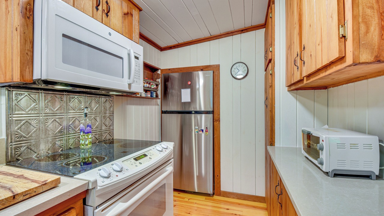 Photo of Kitchen in Mirror Lake