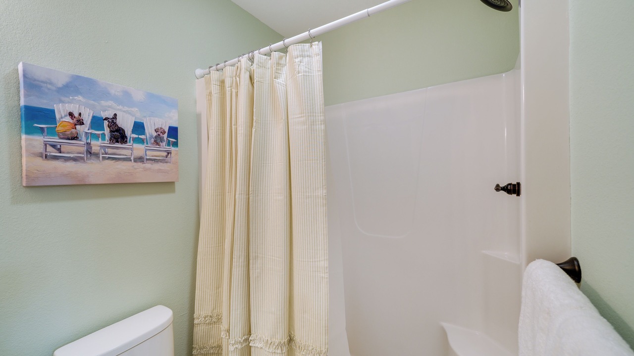 Photo of Bathroom in Colington