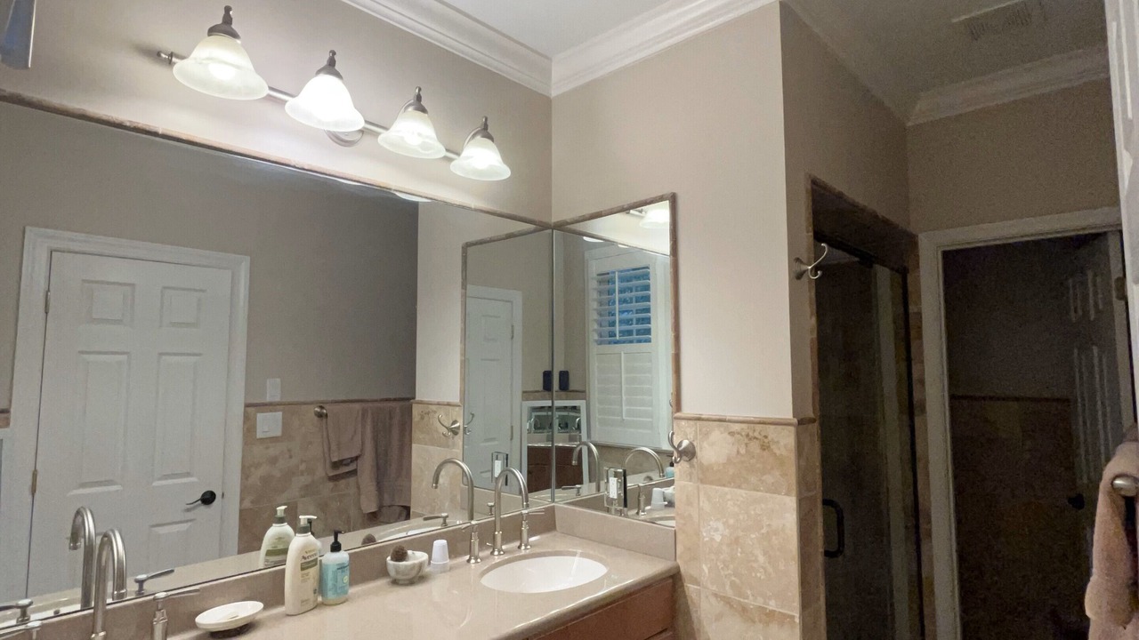 Photo of Bathroom in Jamestown