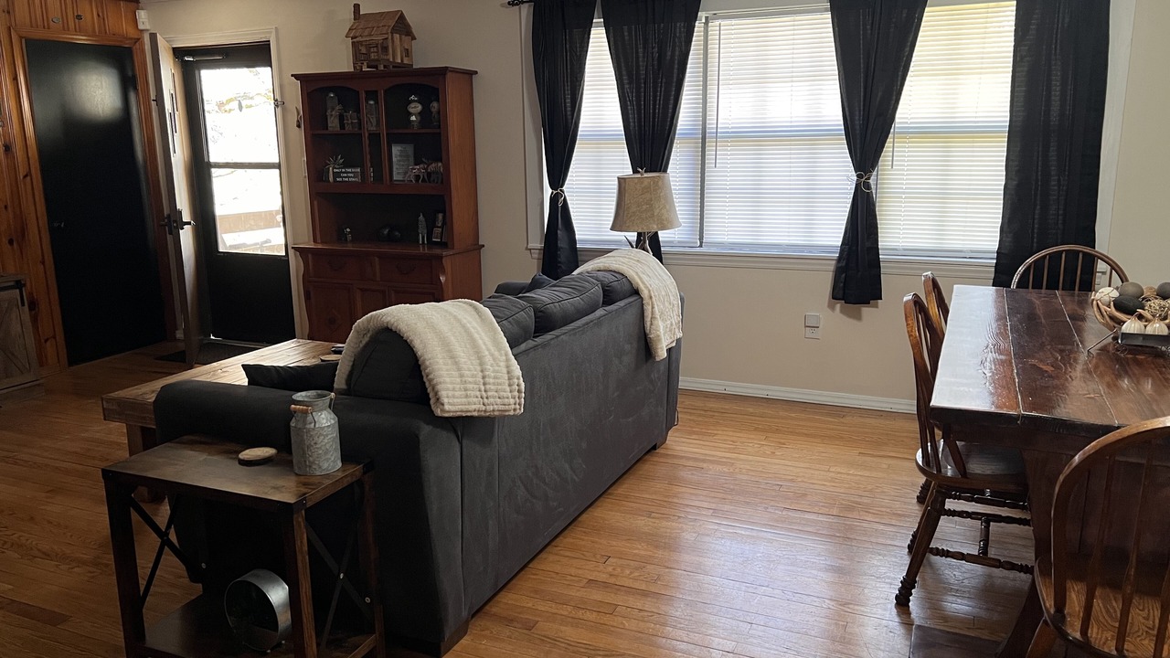 Photo of Bedroom in Robbinsville