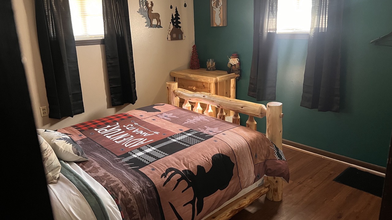 Photo of Bedroom in Robbinsville