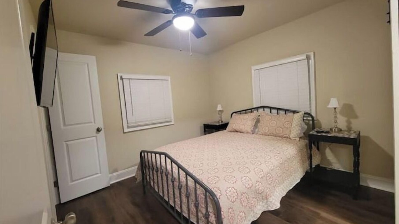 Photo of Bedroom in Hayes