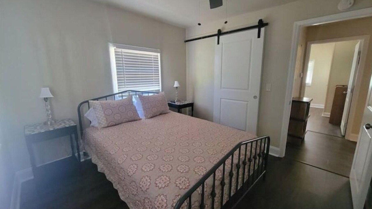 Photo of Bedroom in Hayes