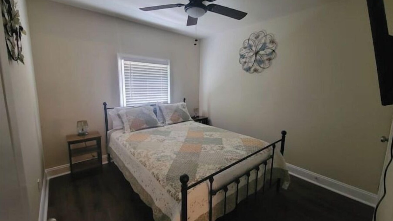 Photo of Bedroom in Hayes