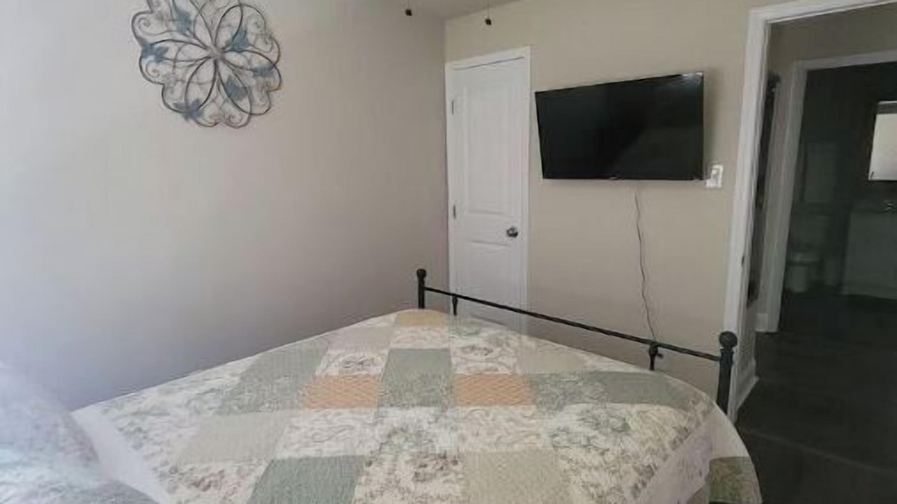 Photo of Bedroom in Hayes