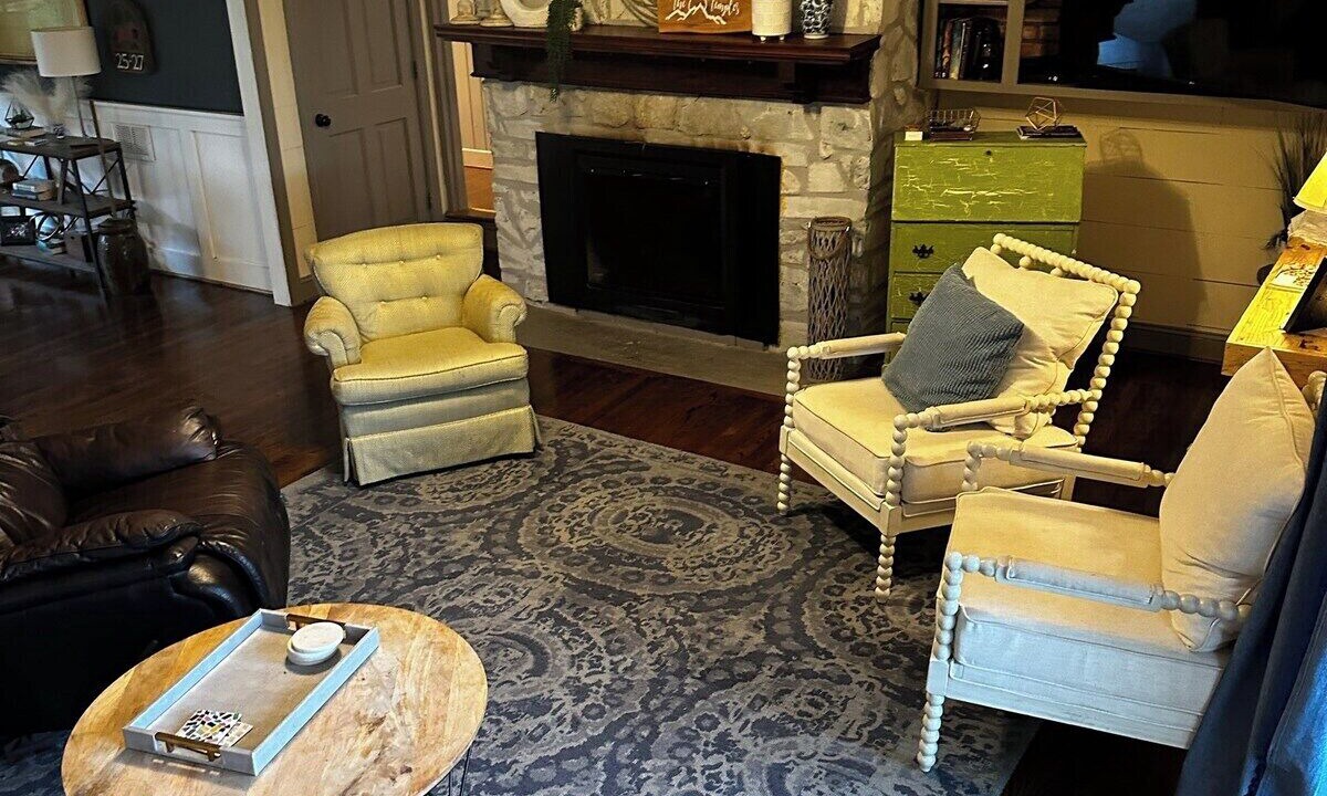 Photo of Livingroom in Lynn