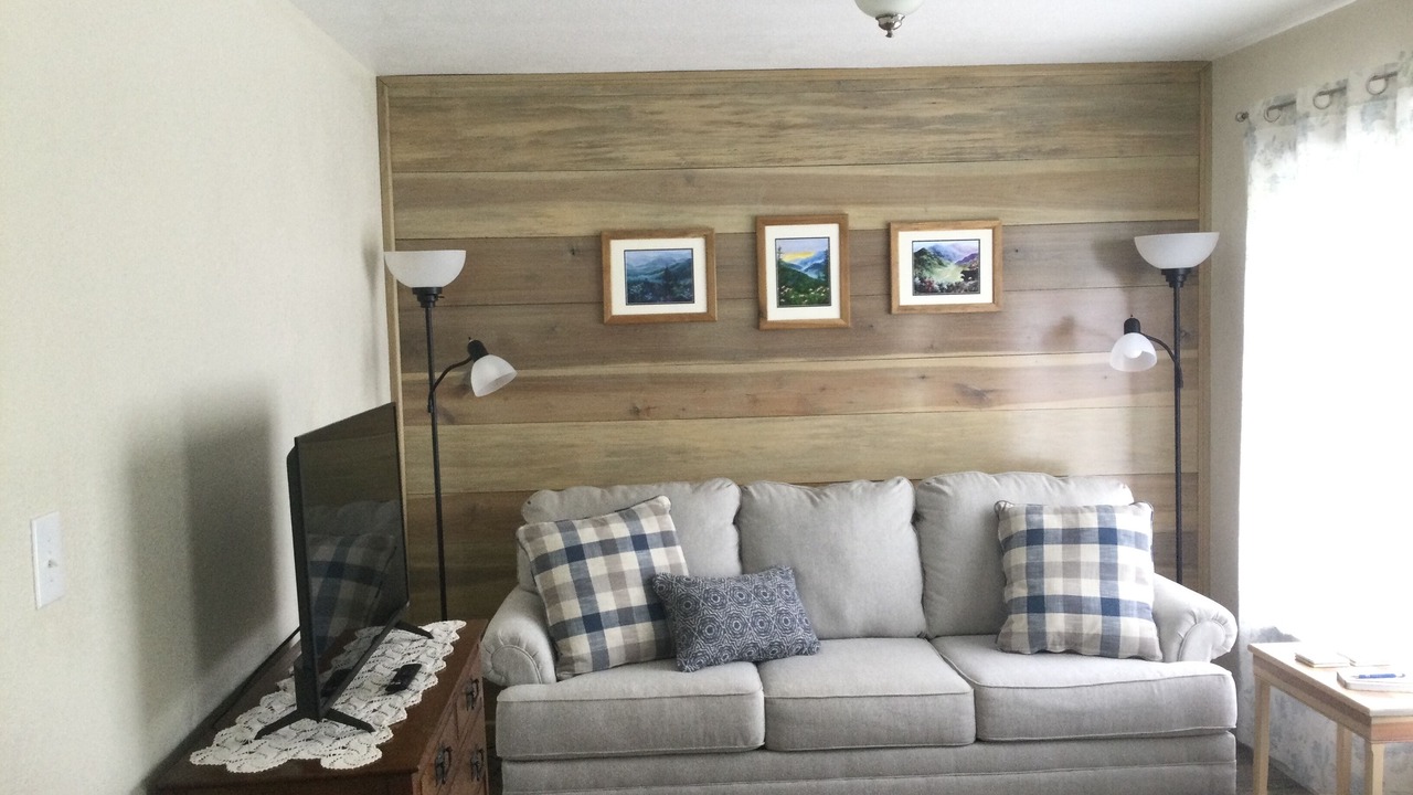 Photo of Bedroom in Robbinsville