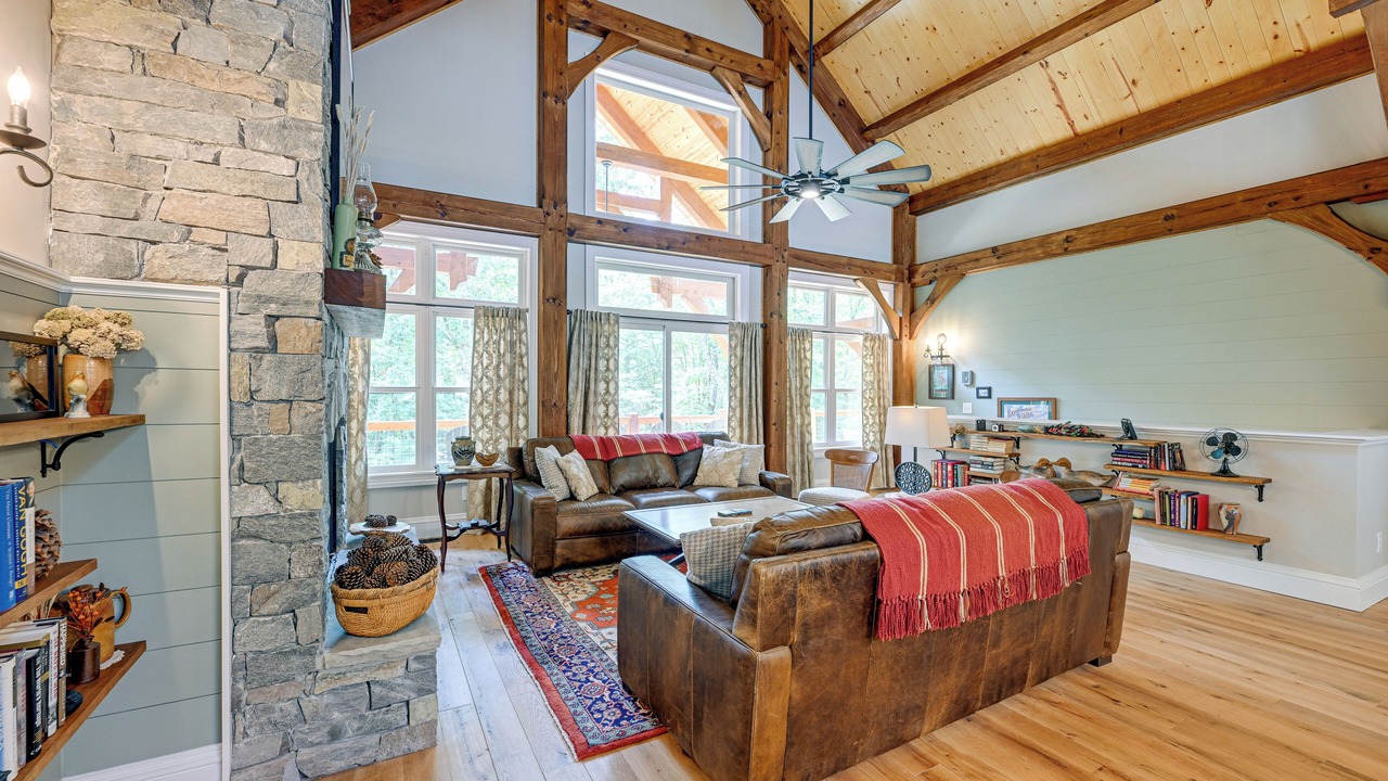 Photo of Livingroom in Glenville