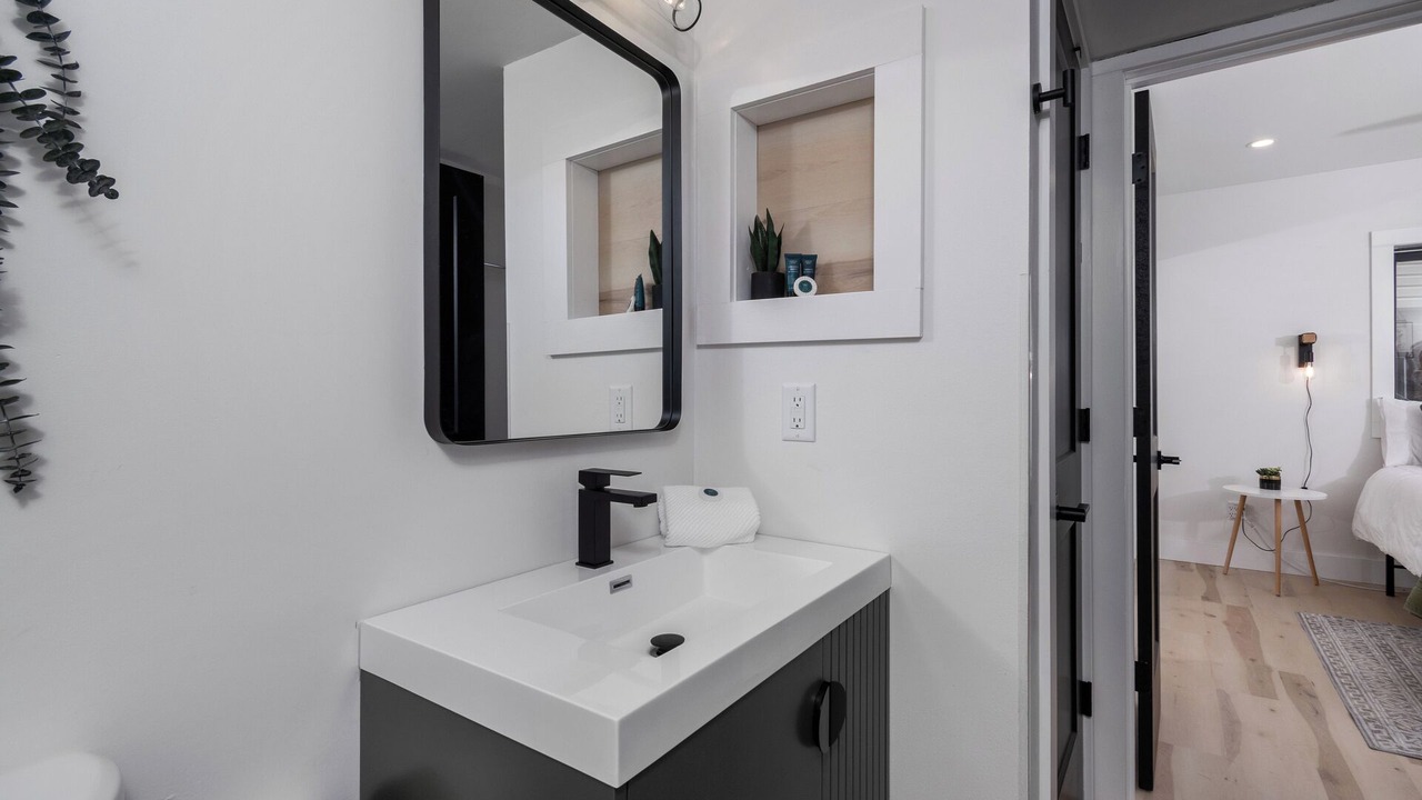 Photo of Bathroom in Seven Devils