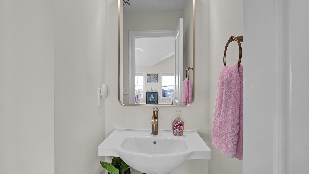 Photo of Bedroom in Sneads Ferry