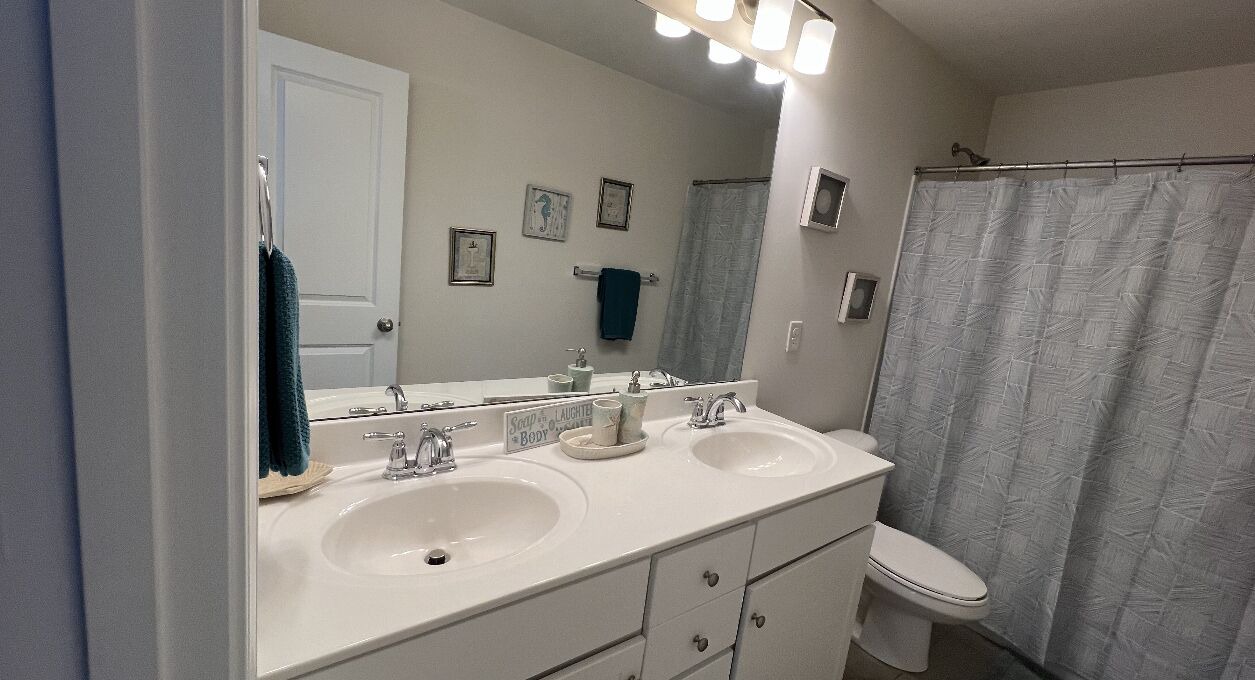 Photo of Bathroom in Paw Creek
