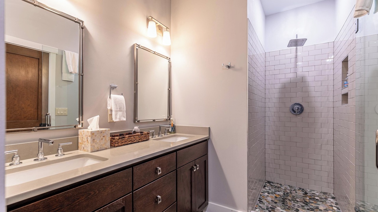 Photo of Bathroom in Lenoir