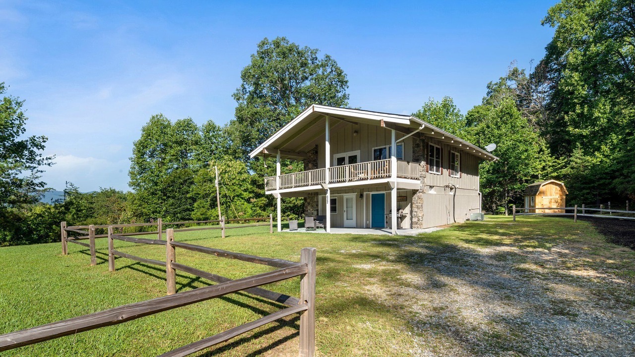 Photo of Outdoor in Qualla