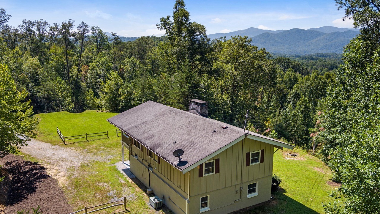 Photo of Outdoor in Qualla