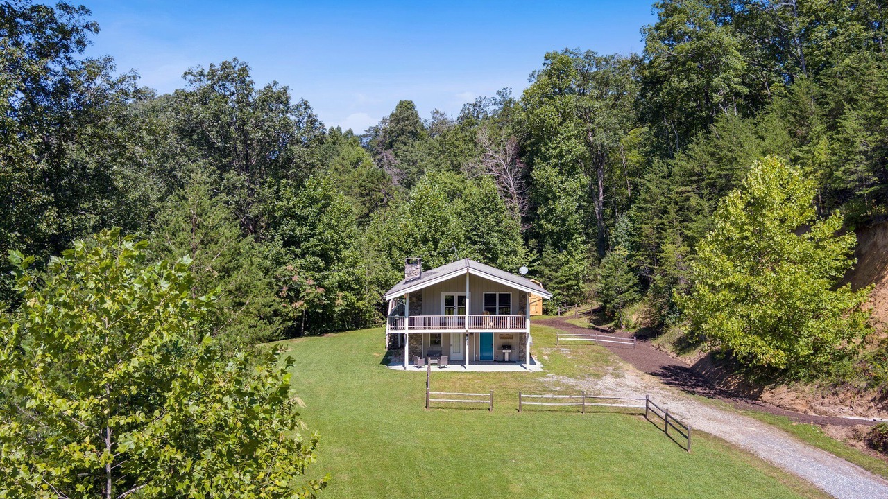 Photo of Outdoor in Qualla