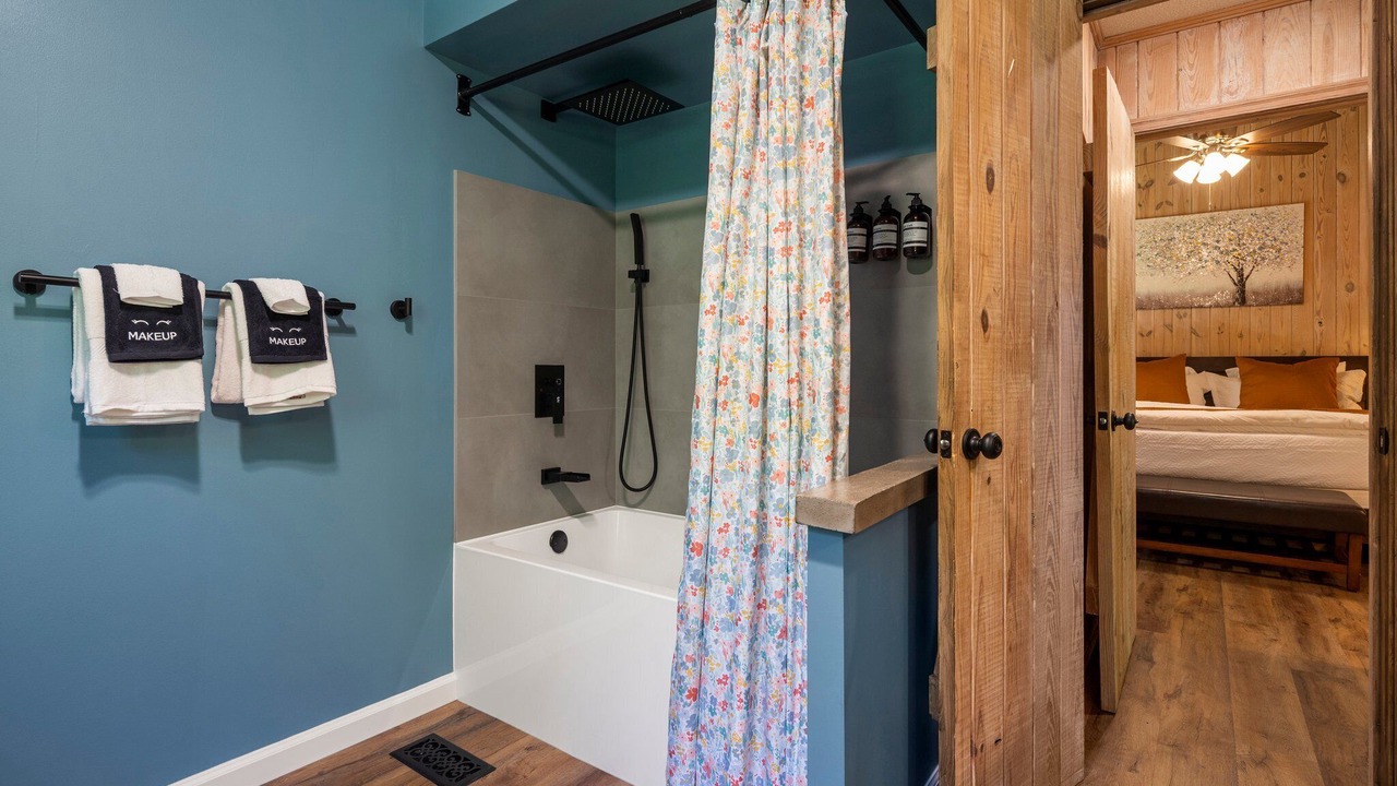 Photo of Bathroom in Qualla