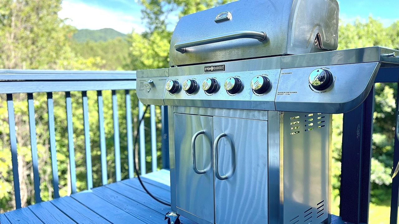 Photo of Outdoor in Weaverville