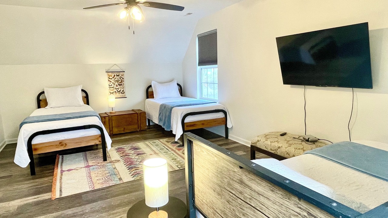 Photo of Bedroom in Weaverville