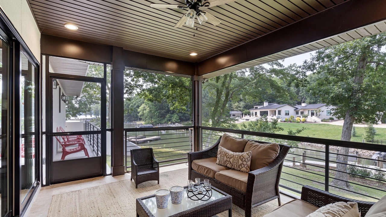 Photo of Outdoor in Mayhew
