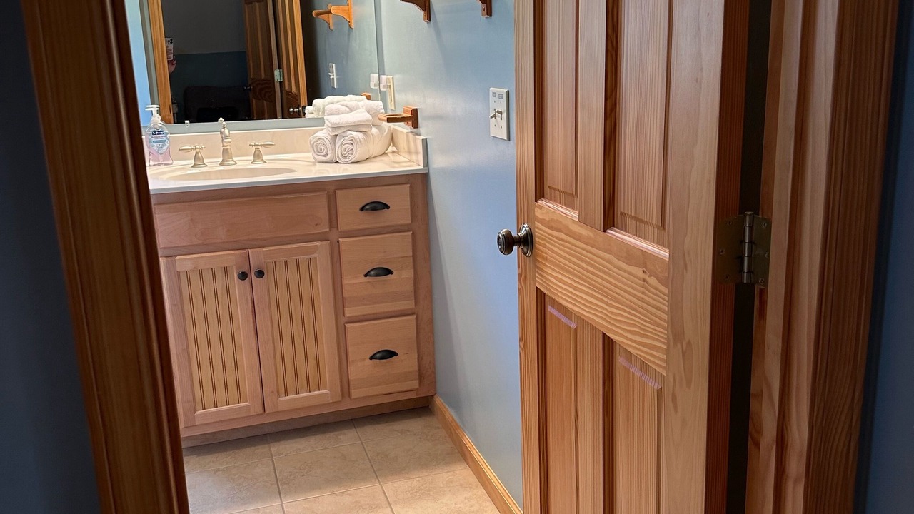 Photo of Bathroom in Piney Creek