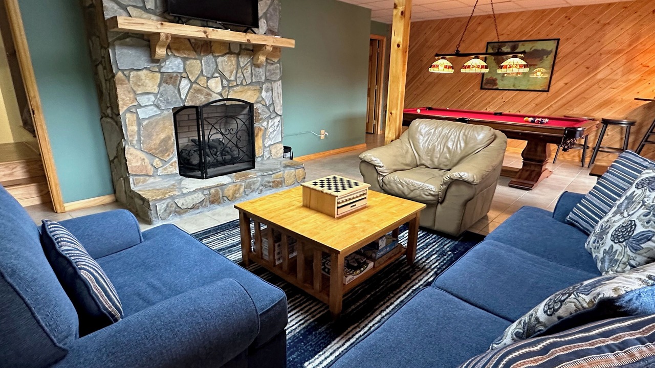 Photo of Livingroom in Piney Creek